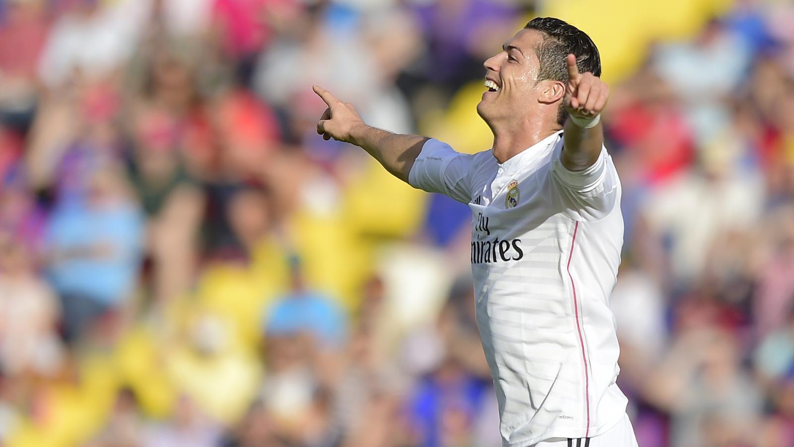 Ruthless Real stroll past Levante as Ronaldo bags double