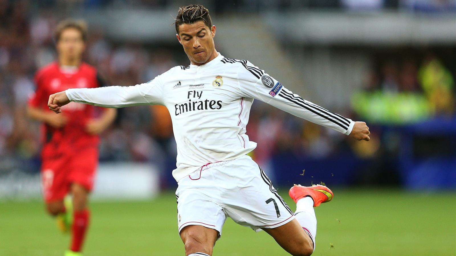 Ronaldo double sees Madrid easily overcome Sevilla