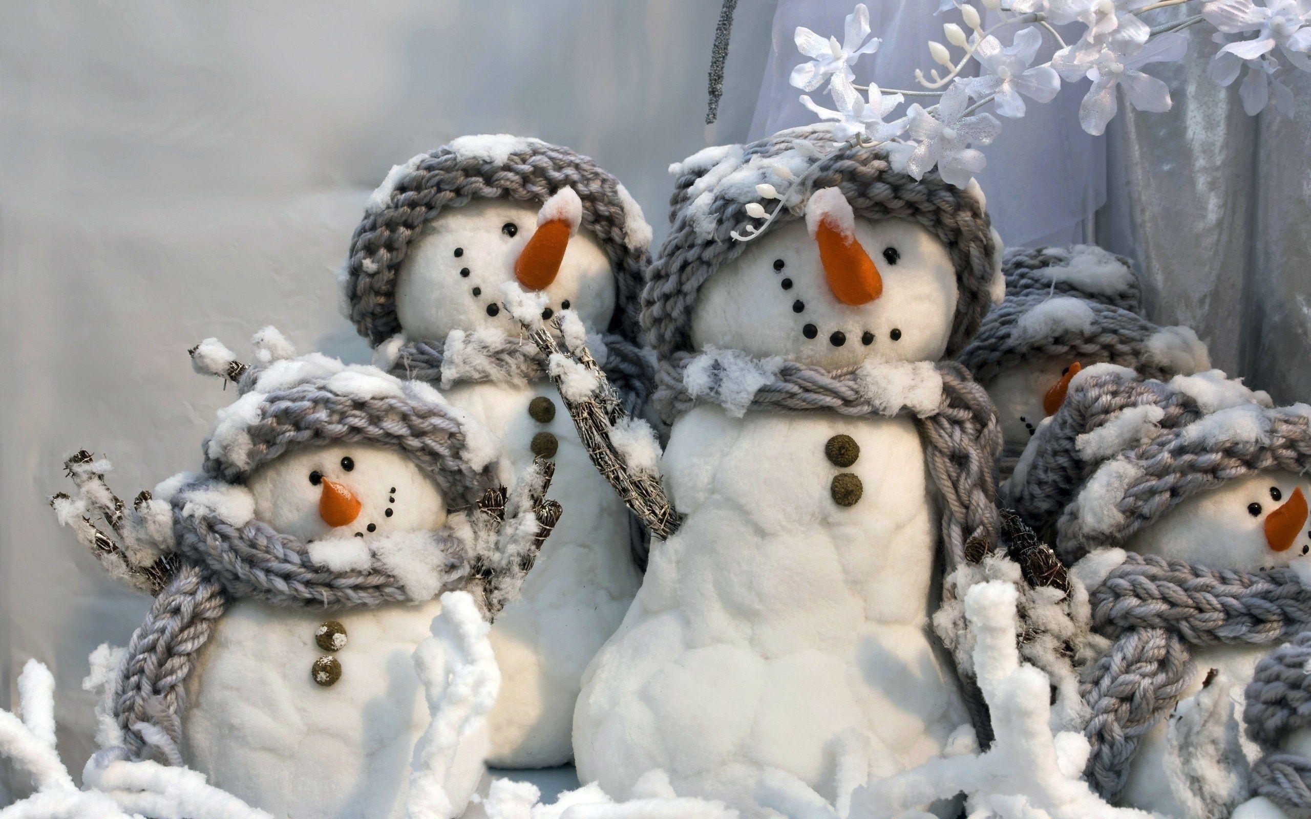 Funny White Snowmans New Year Christmas HD Wallpapers