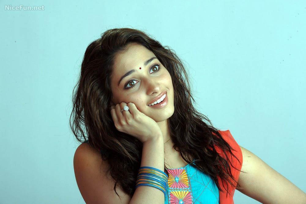 wallpaperz: Tamanna wallpaper