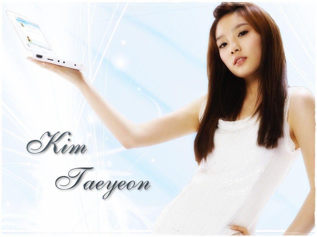 Beauty Kim Taeyeon Photo Wallpaper. FreeHDWal Wallpaper