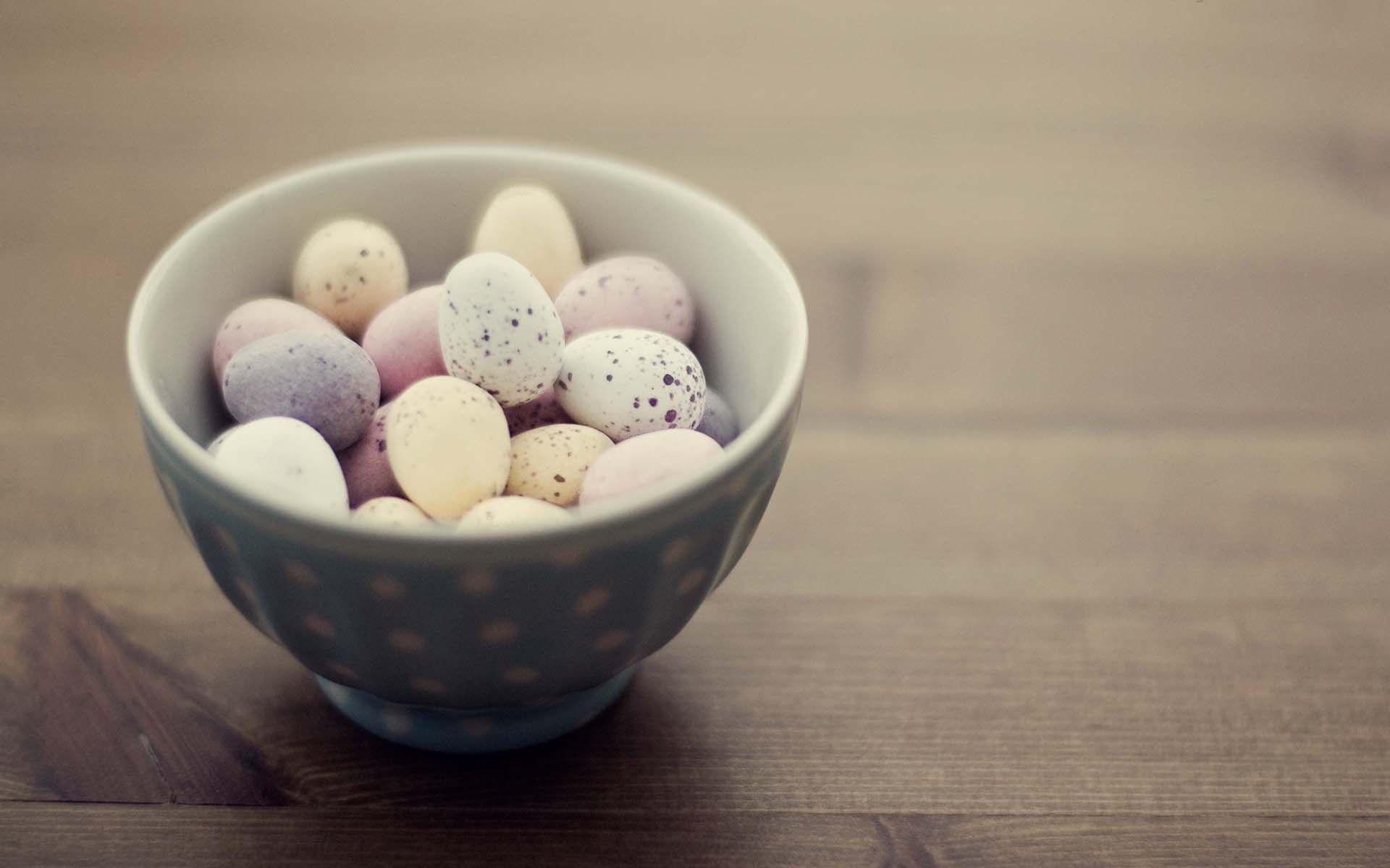 Quail Colorful Eggs Bowl Table HD Wallpaper