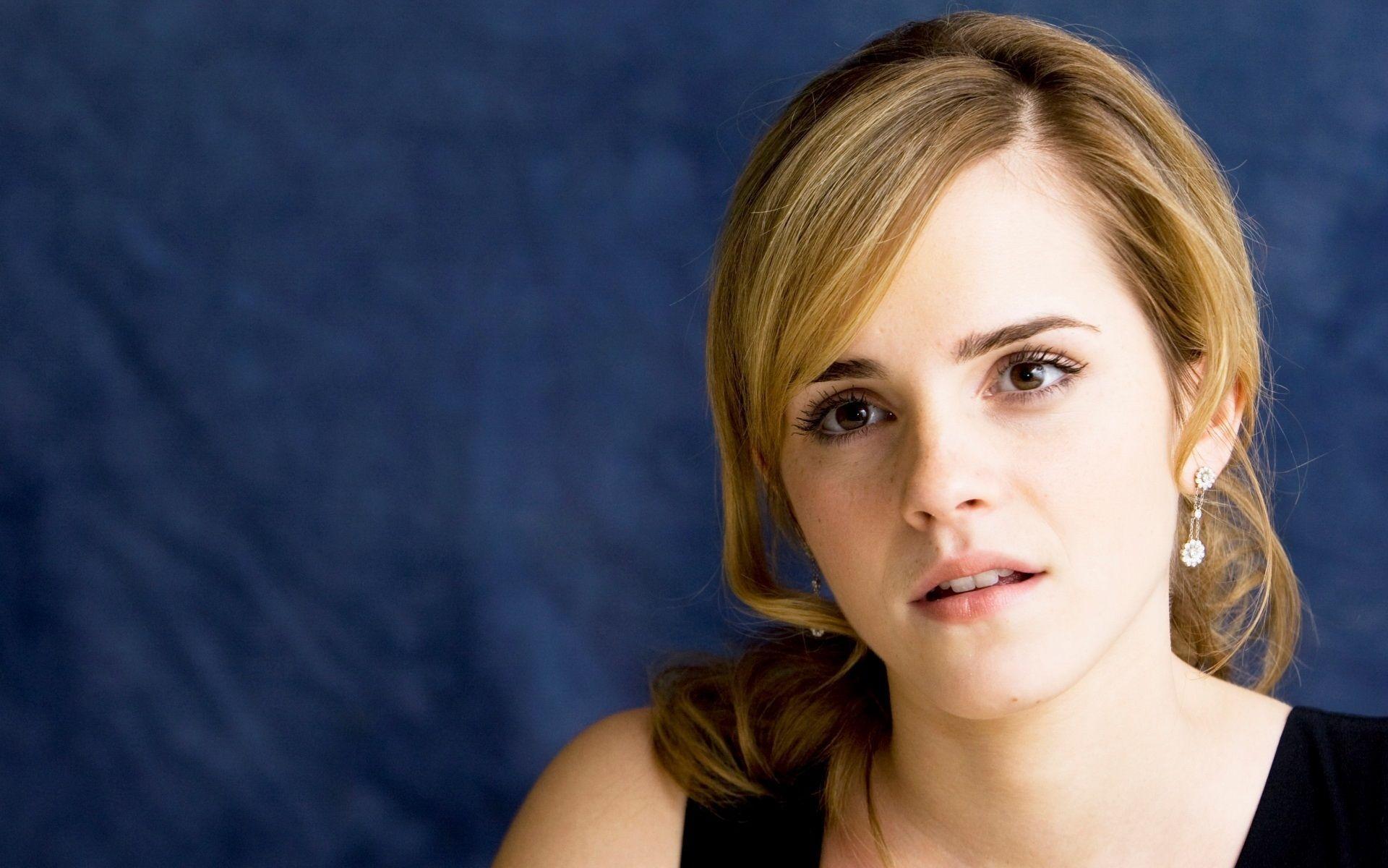 Beautiful Emma Watson Hd Wallpaper Emma Watson Wallpaper HD Free