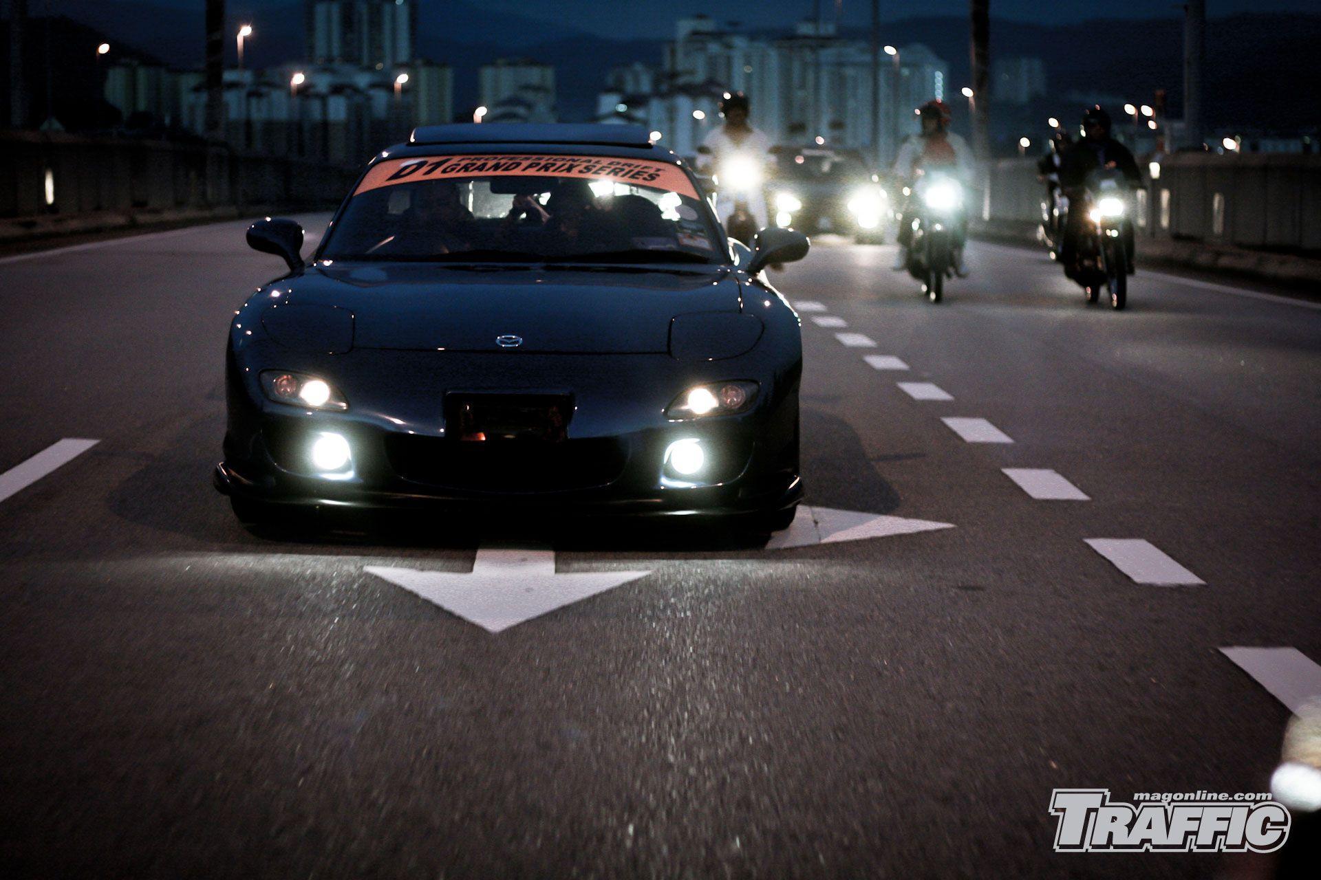 Wallpaper, Mazda RX 7 Efini Traffic Magazine Online