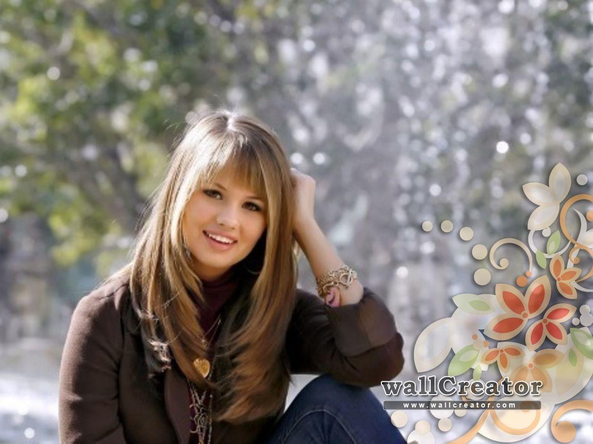 Debby Ryan Wallpaper 1152x864PX Wallpaper Debby Ryan Phone