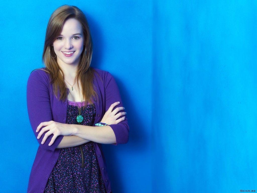 Kay Panabaker Wallpapers - Wallpaper Cave