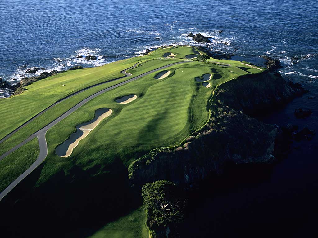Pebble Beach Golf Course 3600 HD Wallpaper in Sports