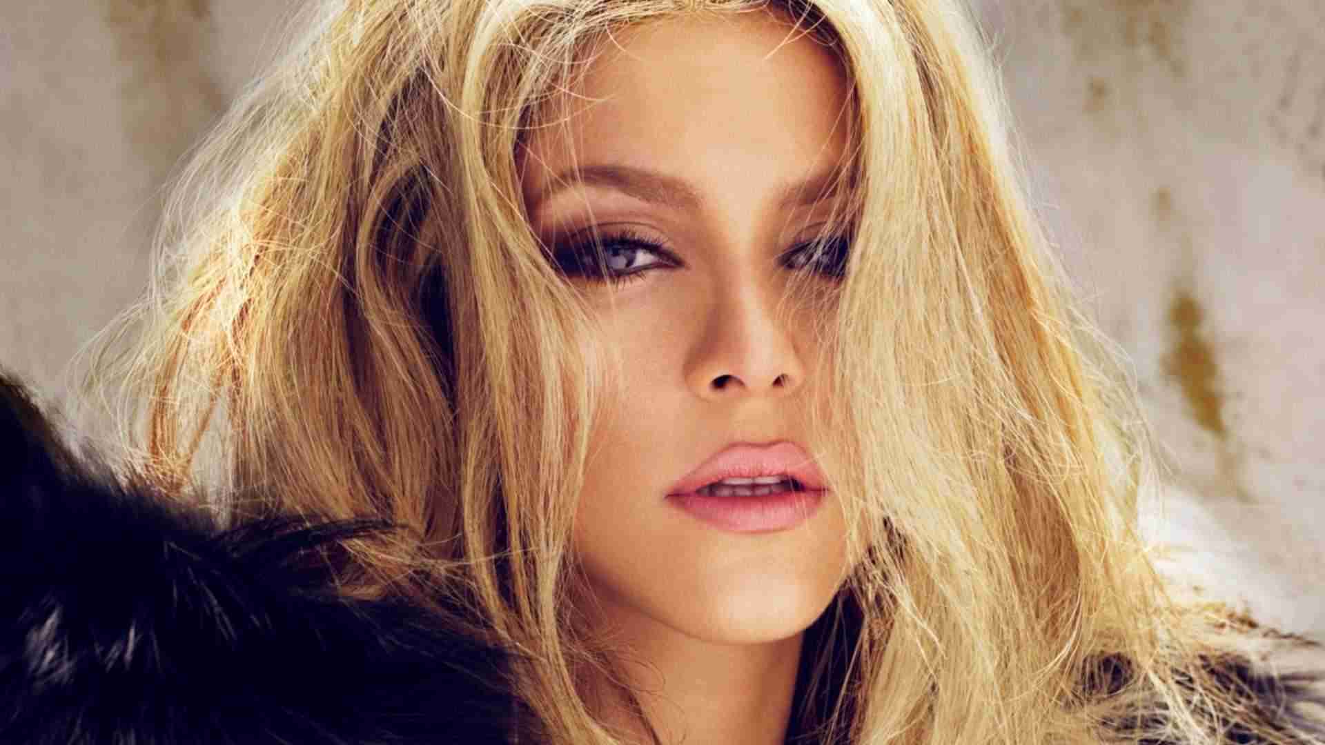 Shakira HD Picture