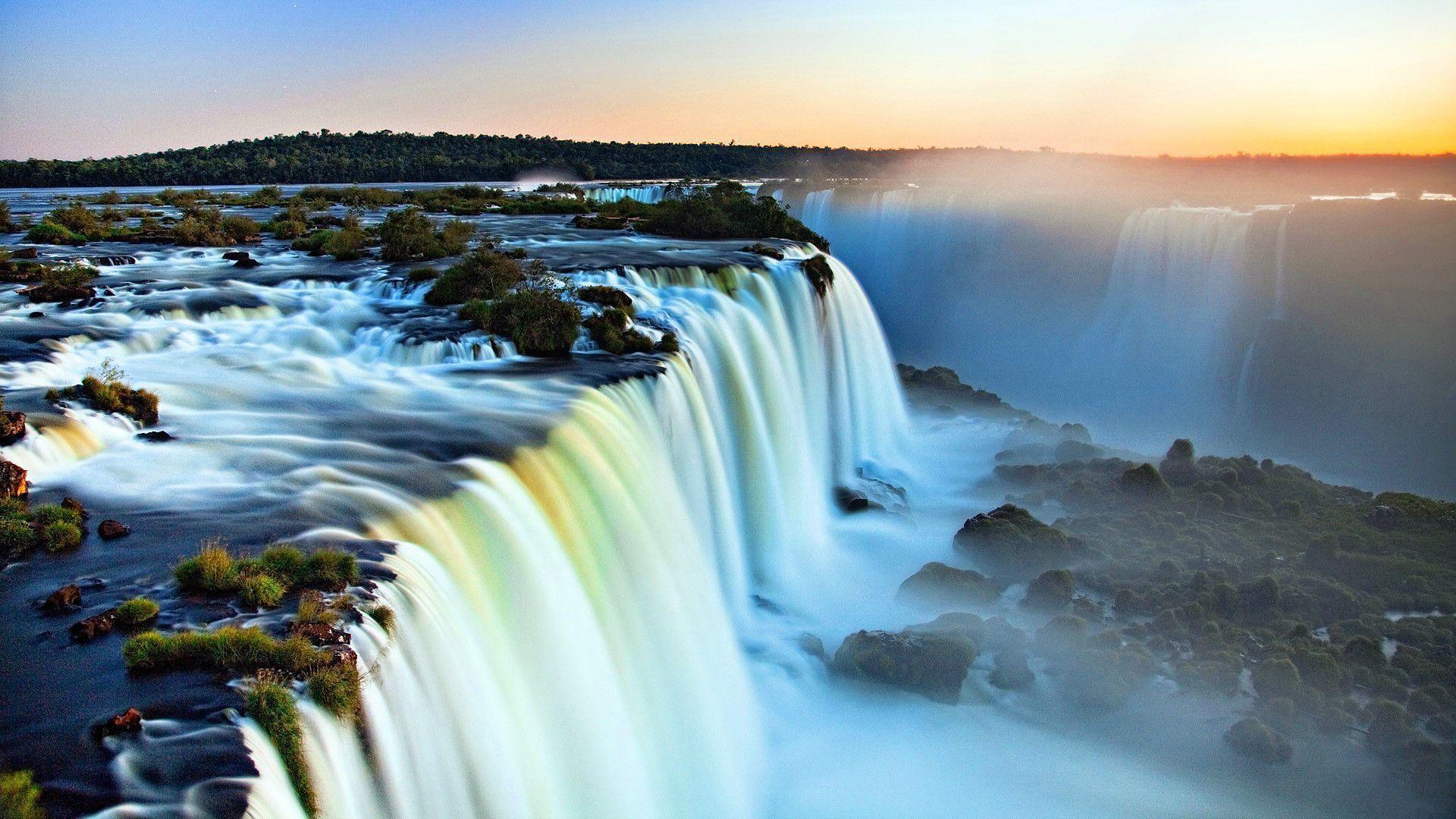 Niagara Falls At Morning HD Wallpaper