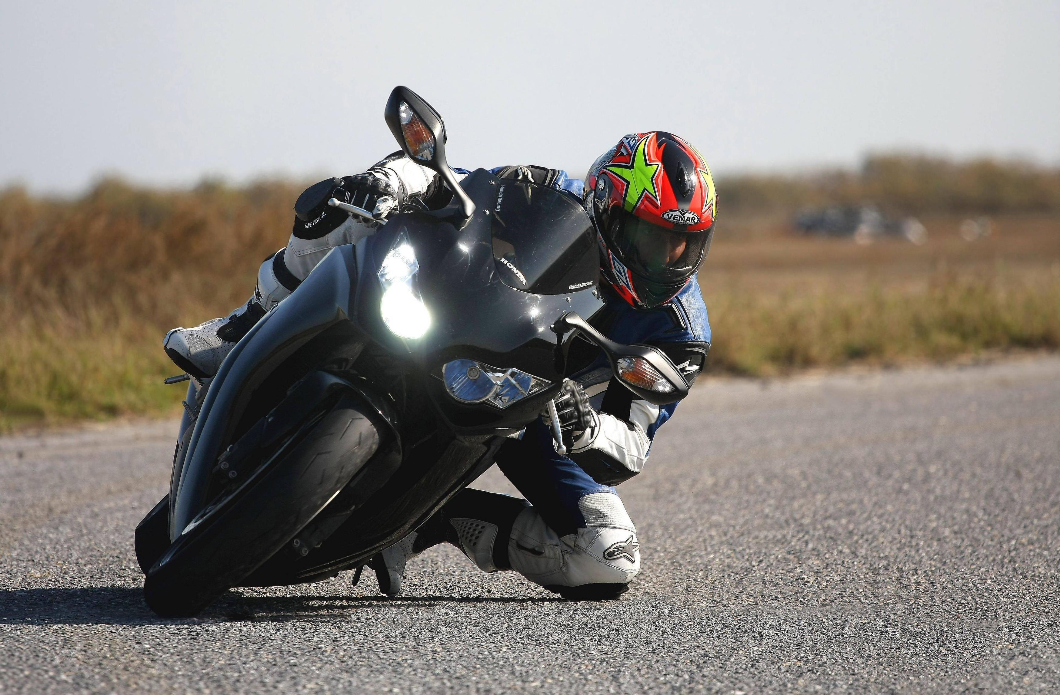 Honda CBR1000RR Photo, Image, Picture and wallpaper