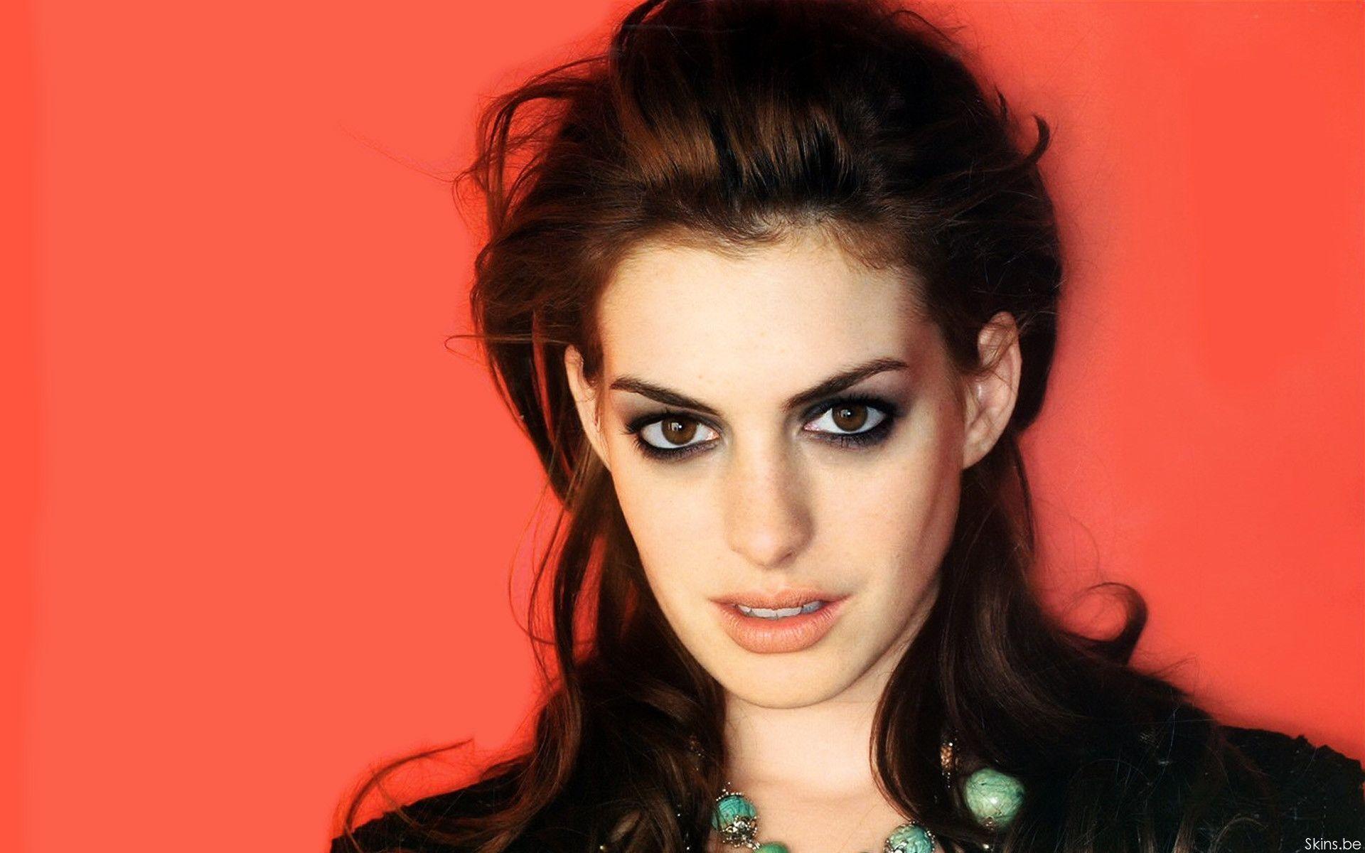 Anne Hathaway Wallpaper Awesome