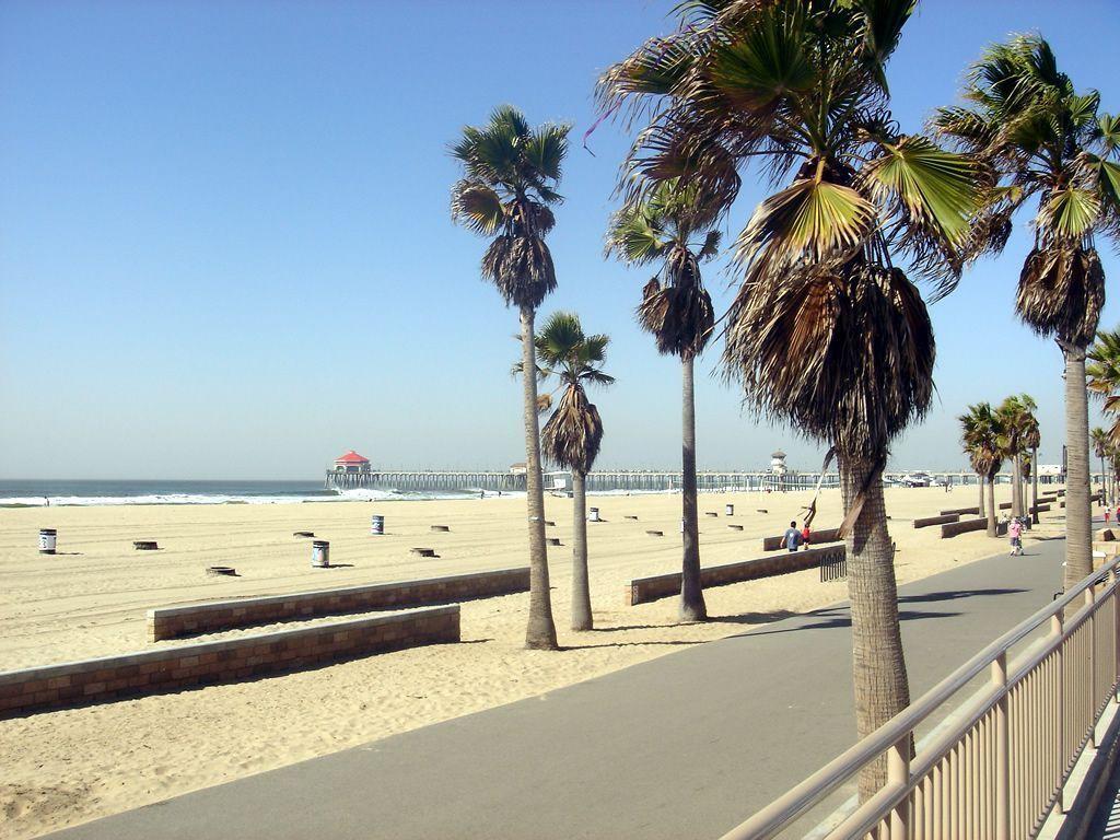 Huntington Beach, California Tale of Two Cities: Places to Visit