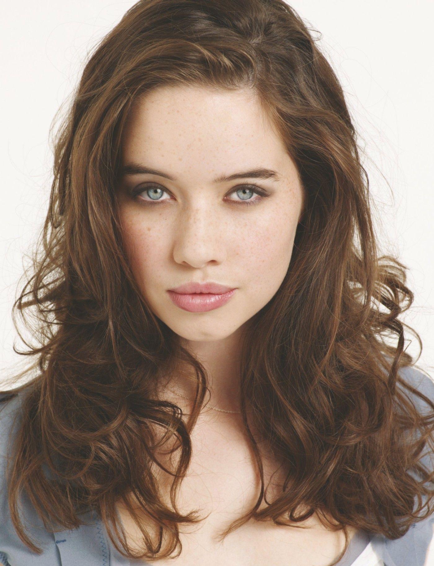 Anna Popplewell Wallpapers Wallpaper Cave