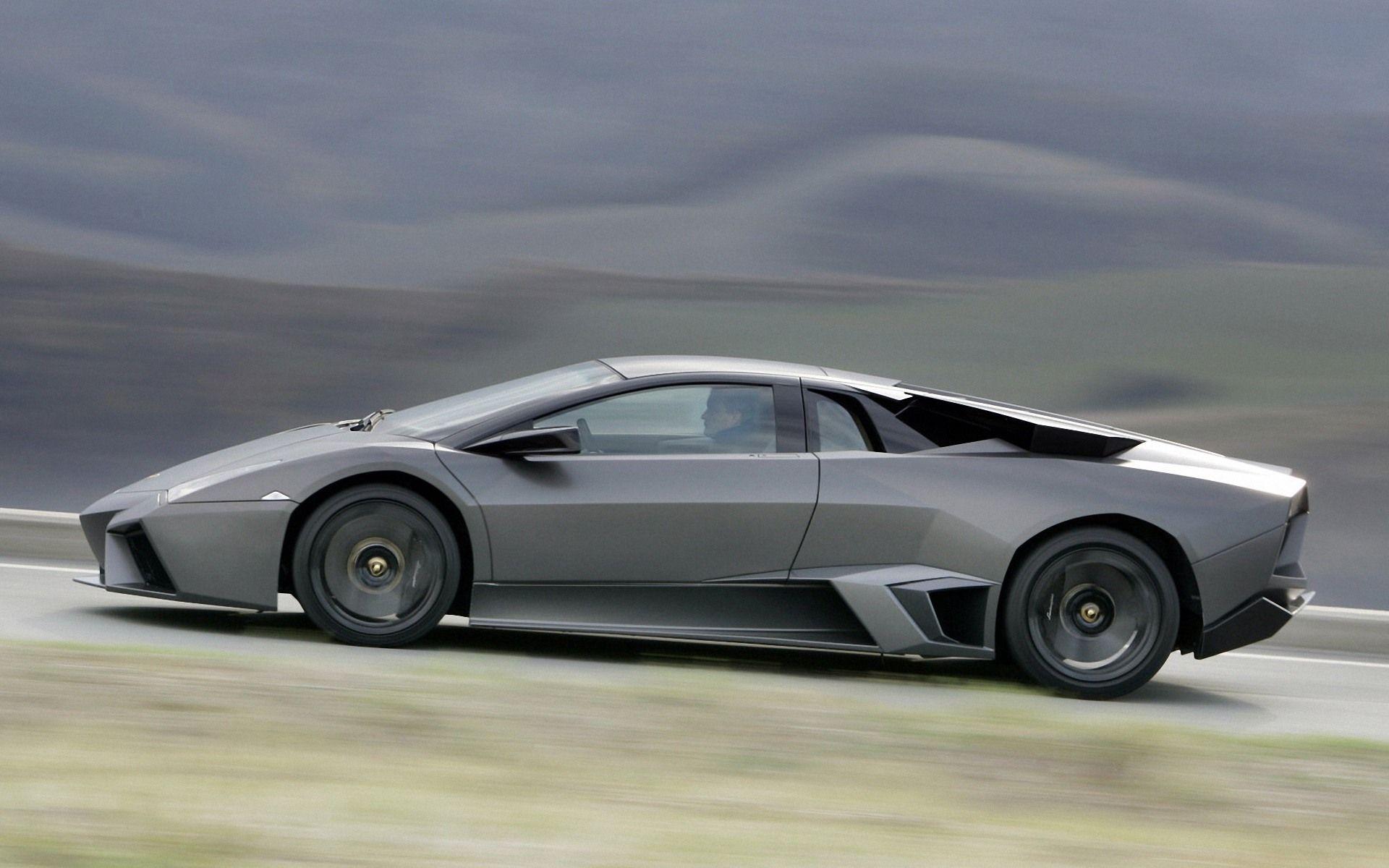 New Lamborghini Reventon wallpaper