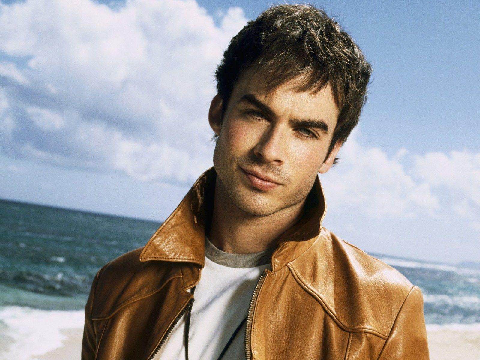 Handsome Ian Somerhalder wallpaper