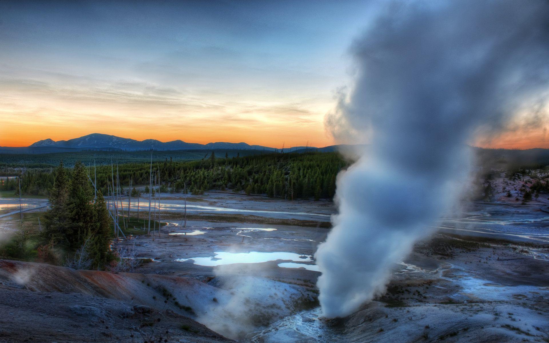 The Norris Geysir Basin of Yellowstone widescreen wallpapers