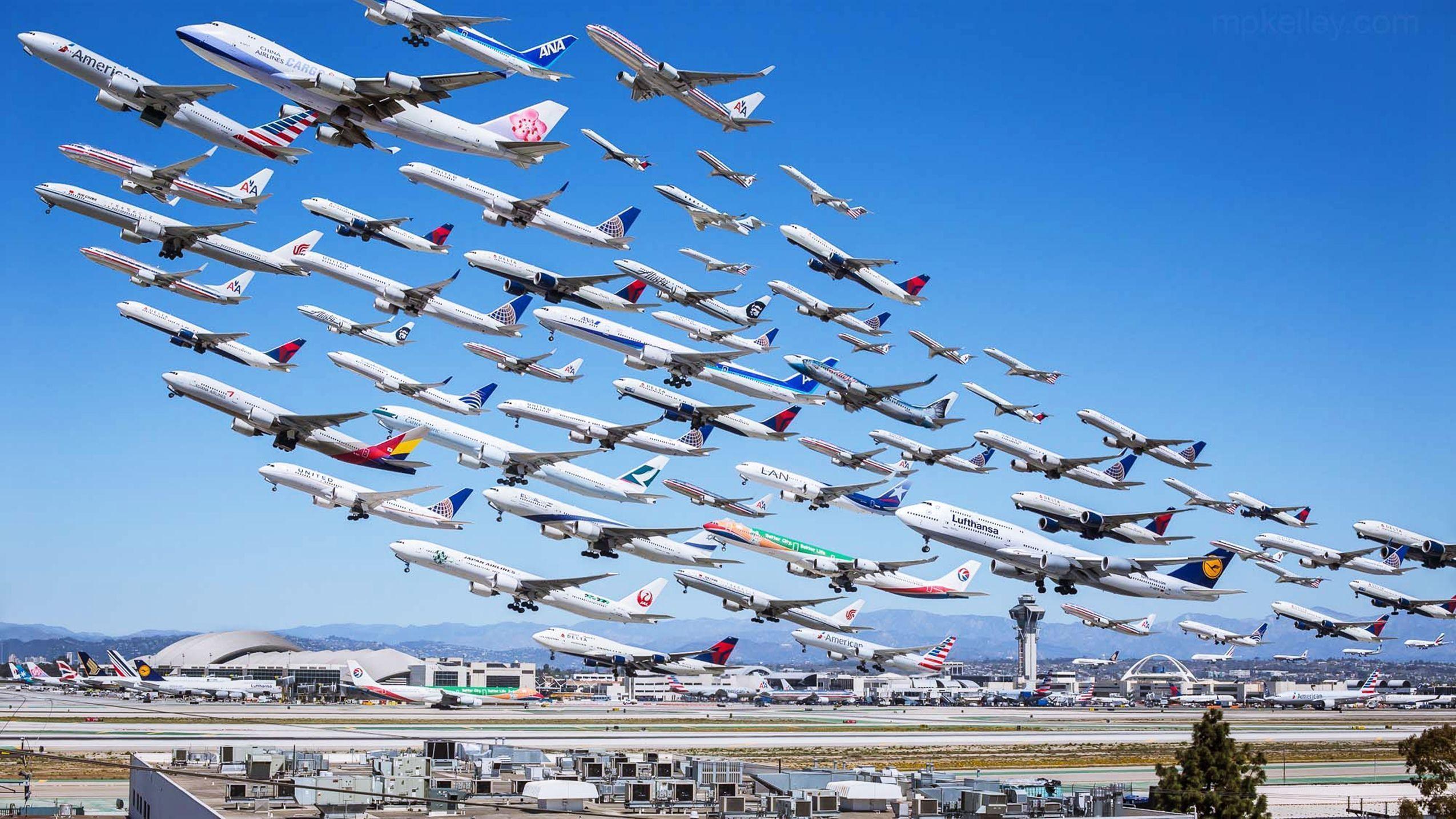 Download free Many Aeroplanes Take Off At a Time desktop wallpaper