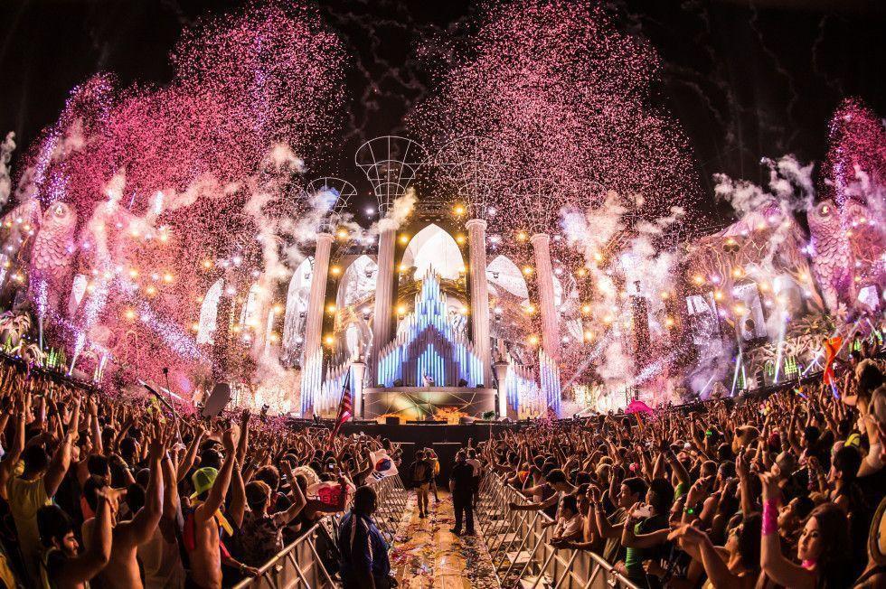 Rejoice, the dates for EDC Las Vegas 2015 are finally here