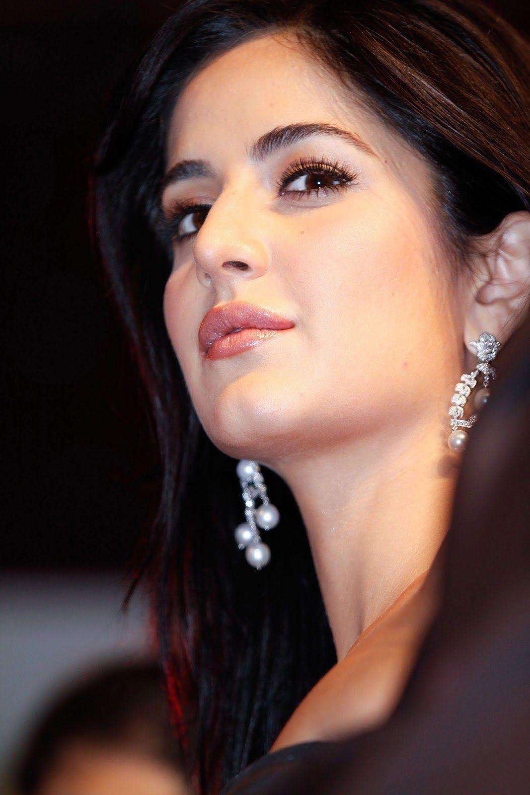 Katrina Kaif Wallpaper 2012
