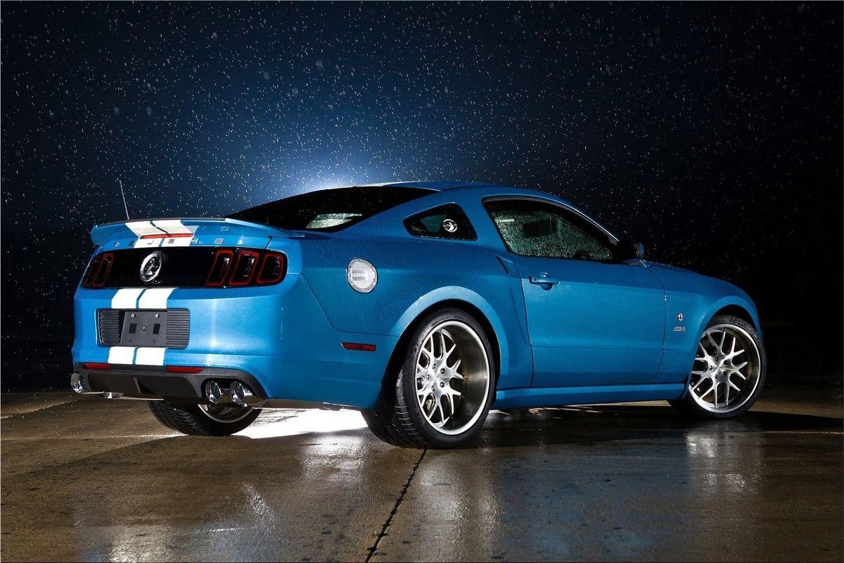 Ford Mustang Shelby GT 500 Price and Review