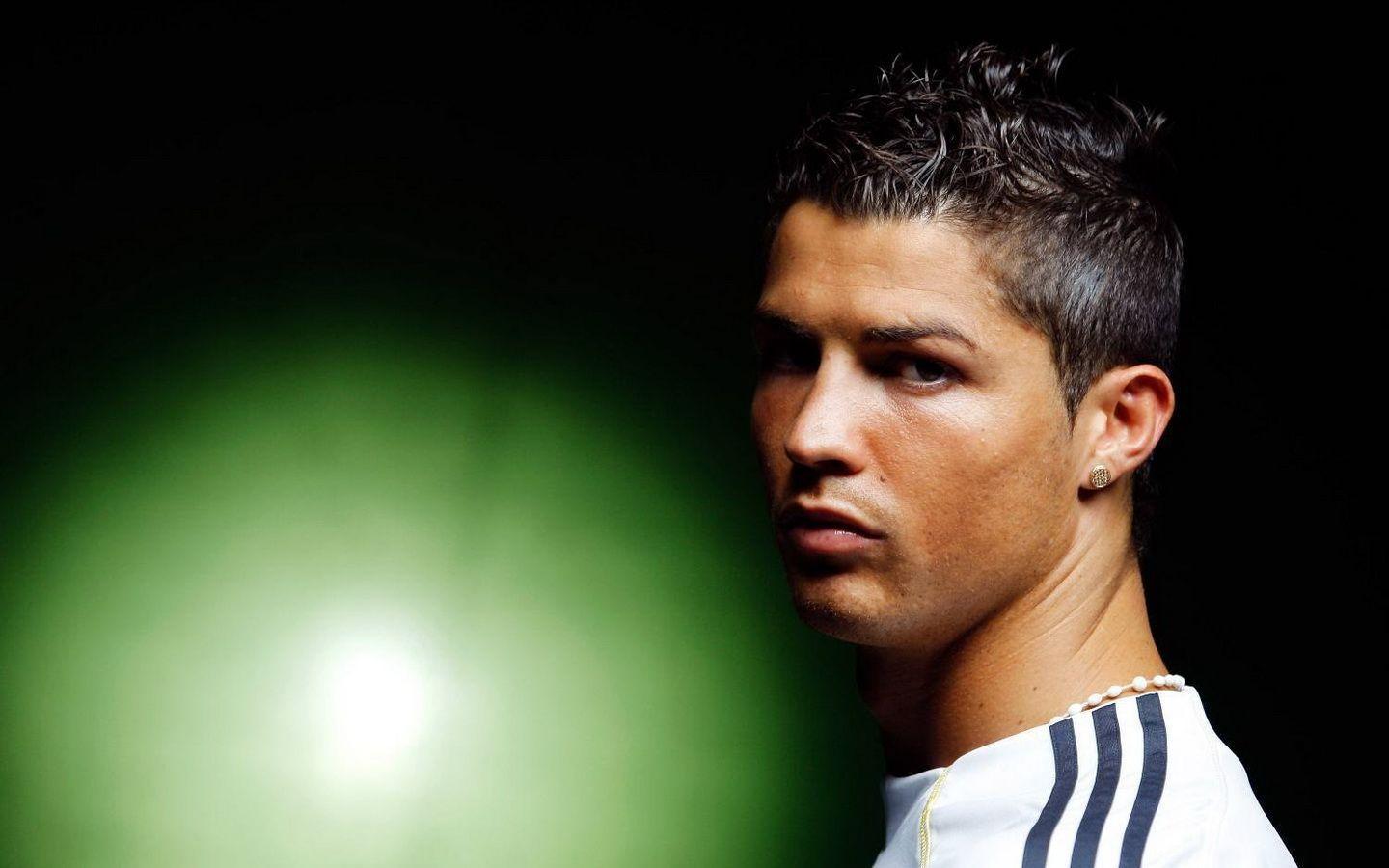 Cristiano Ronaldo hair cut high res desktop wallpaper