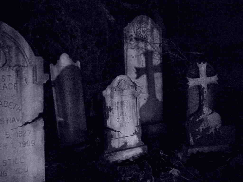 graveyard at night wallpaper