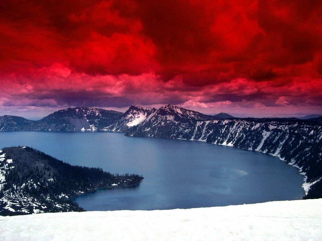 Crater Lake Wallpaper