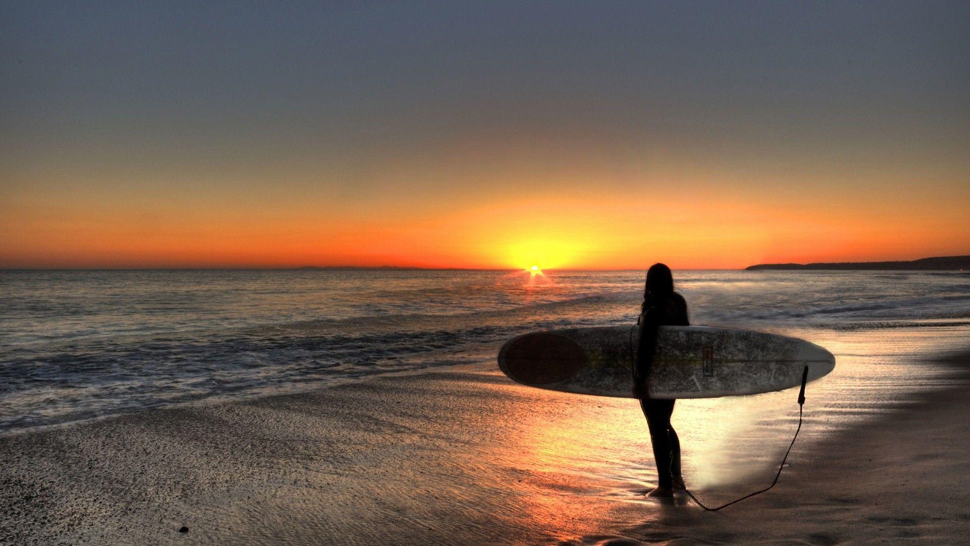 Sport: Sunset Surfer Beach, surfer haircut, surfer&;s journal
