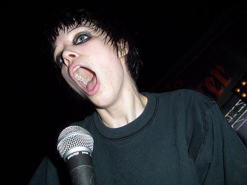 Crystal Castles Glass SOS 4.8 Murcia 30 04 2010