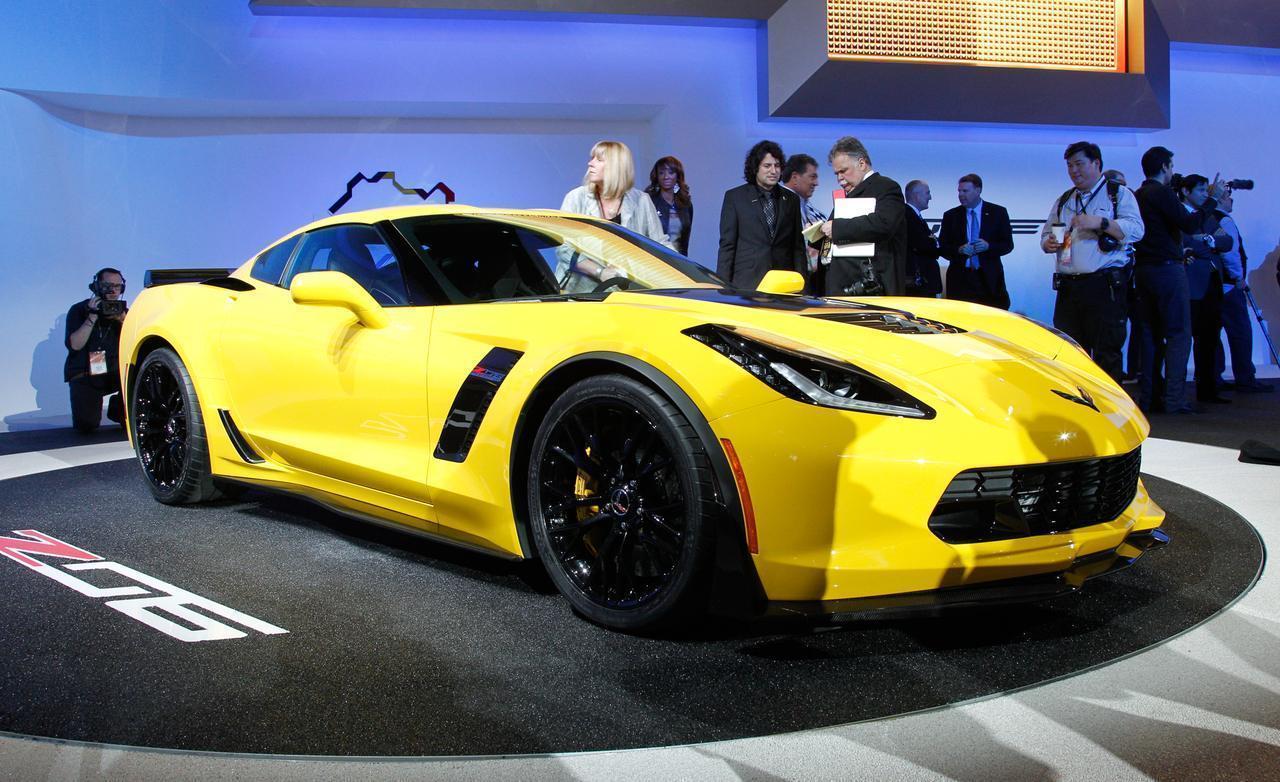 Chevrolet Corvette Z06 Widescreen Desktop Wallpaper