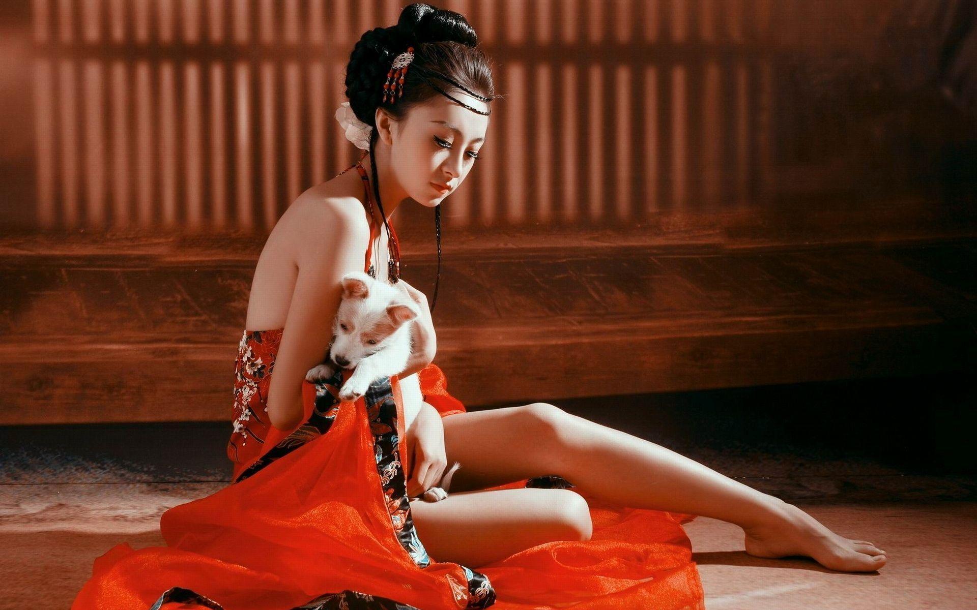 Geisha Model W Wallpaper