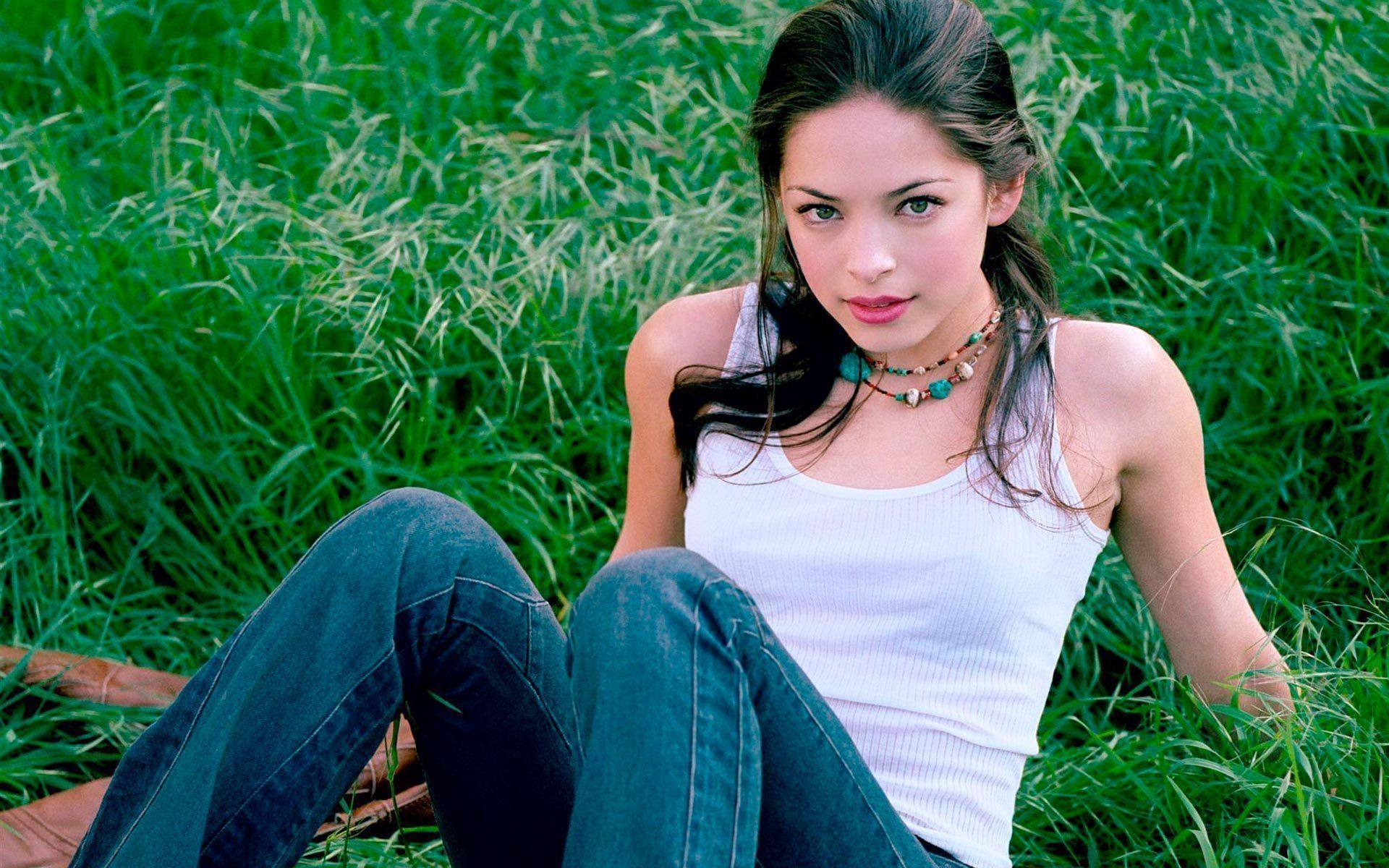 Kristin Kreuk Wallpapers - Wallpaper Cave