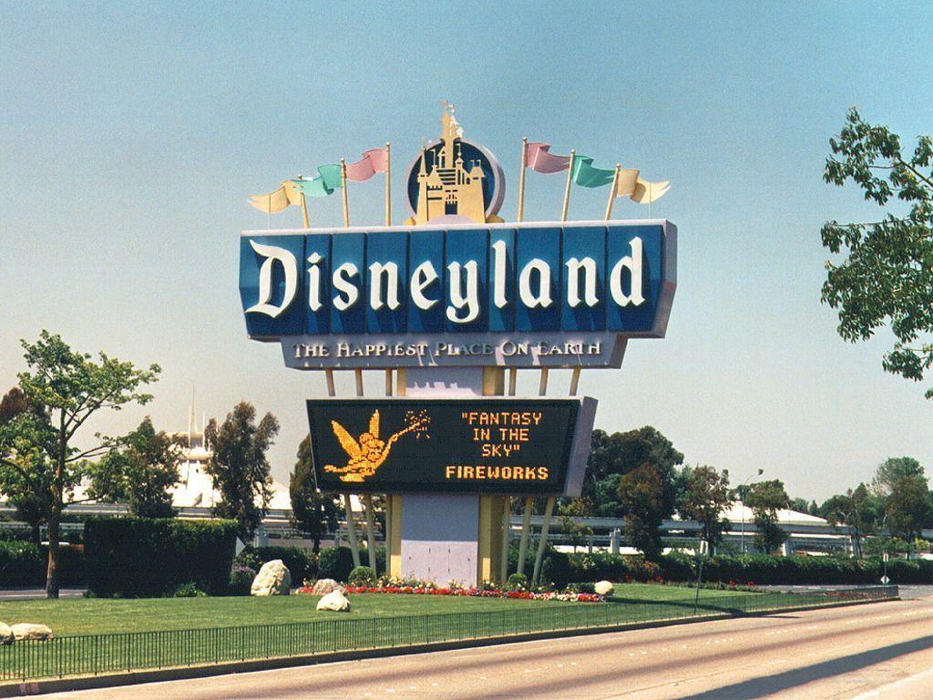 Disneyland HD Wallpaper. HD Wallpaper 360
