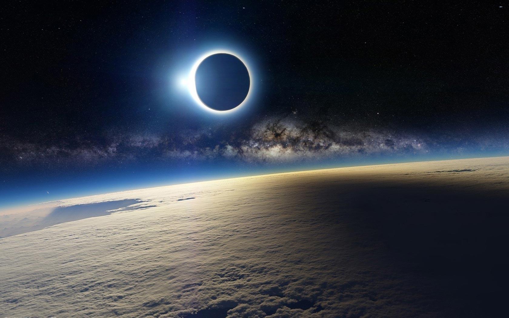 Amazing Lunar Eclipse HR Picture 1680×1050 Definition