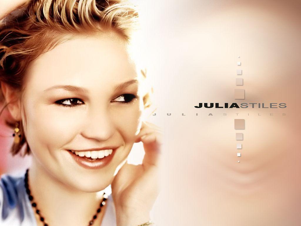 Julia Stiles Wallpaper (Wallpaper 1 4 Of 4)