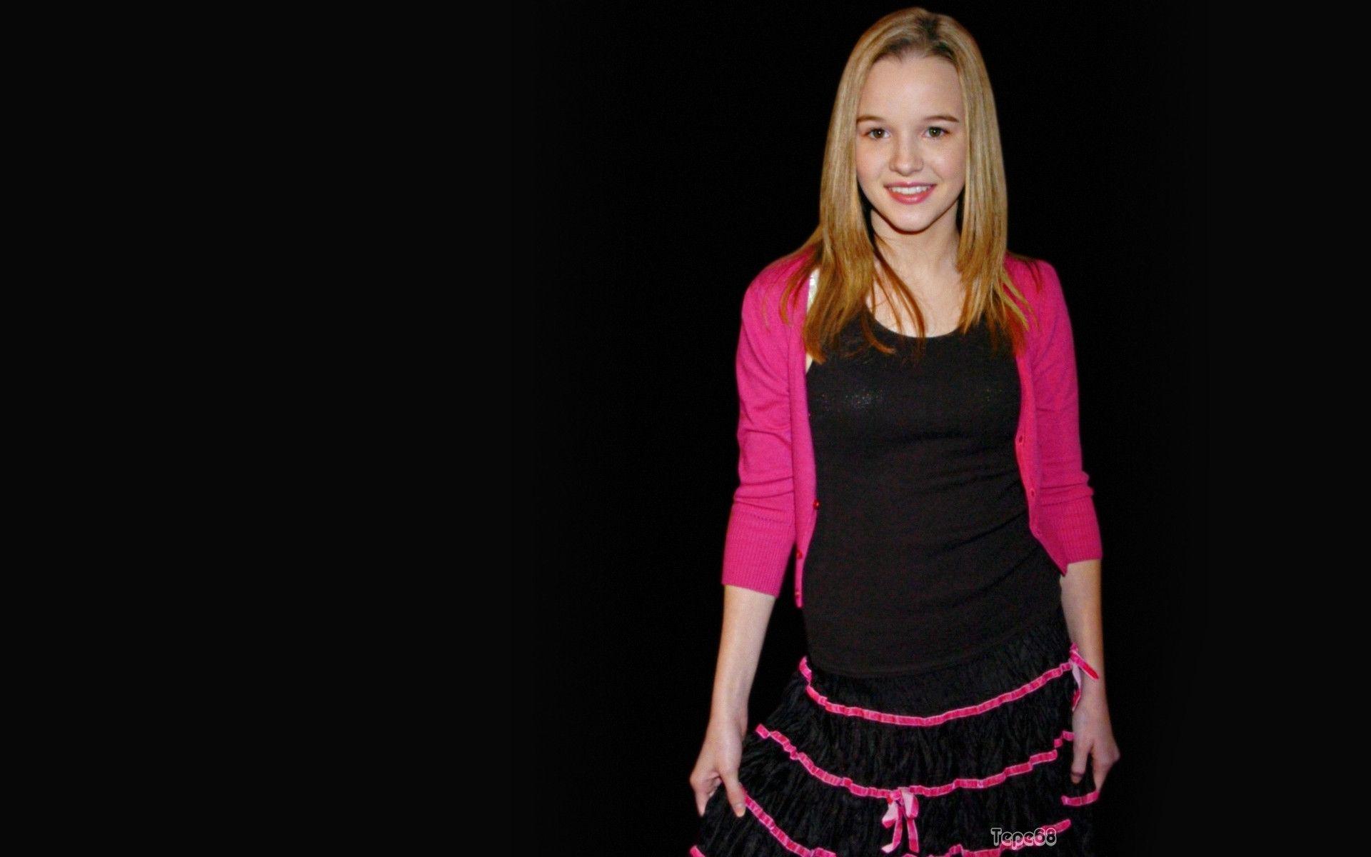 Kay Panabaker Wallpapers - Wallpaper Cave