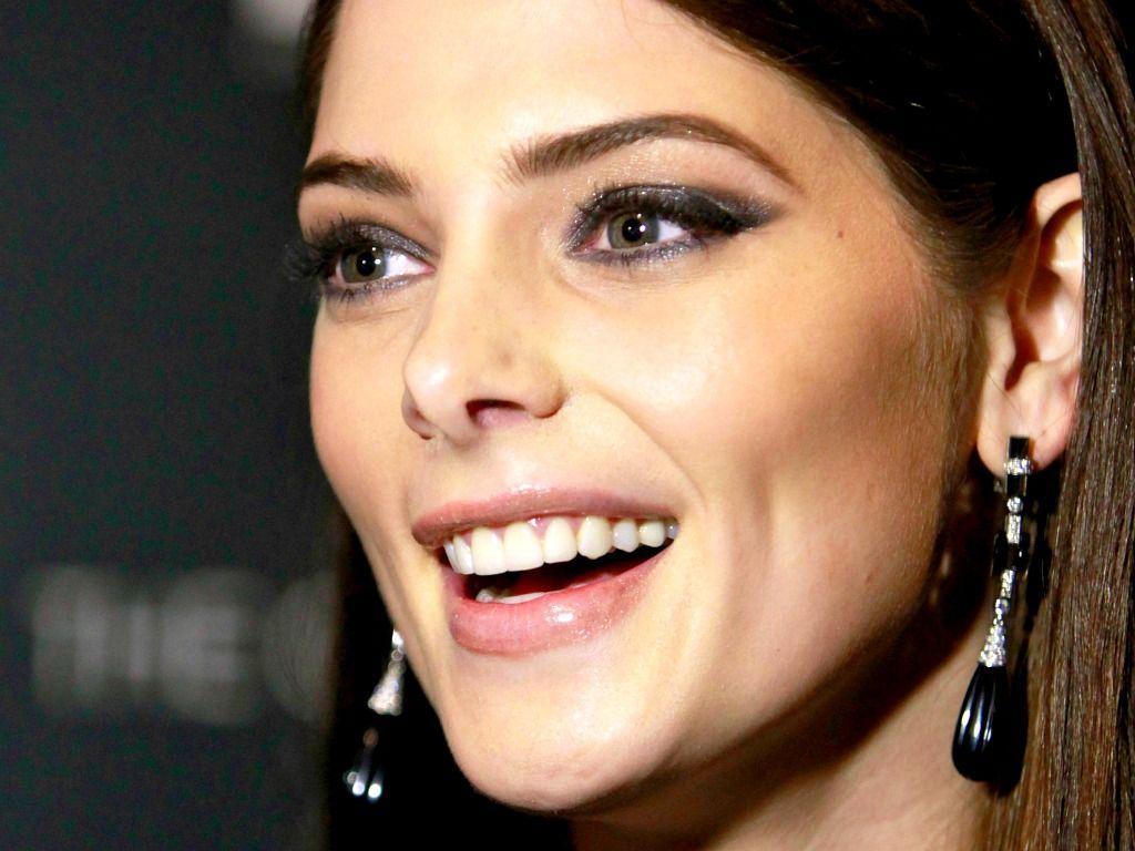 Ashley Greene