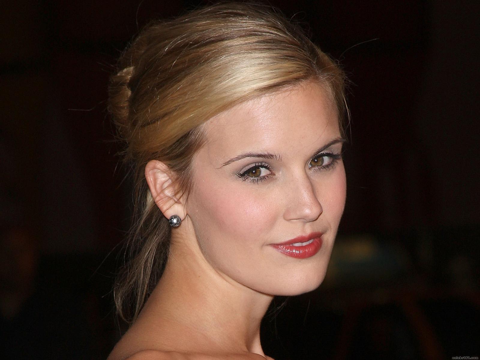 maggie grace wallpaper widescreen