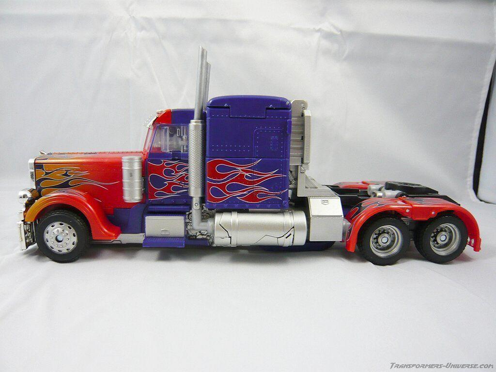 Optimus Prime Truck Wallpapers  Wallpaper Cave