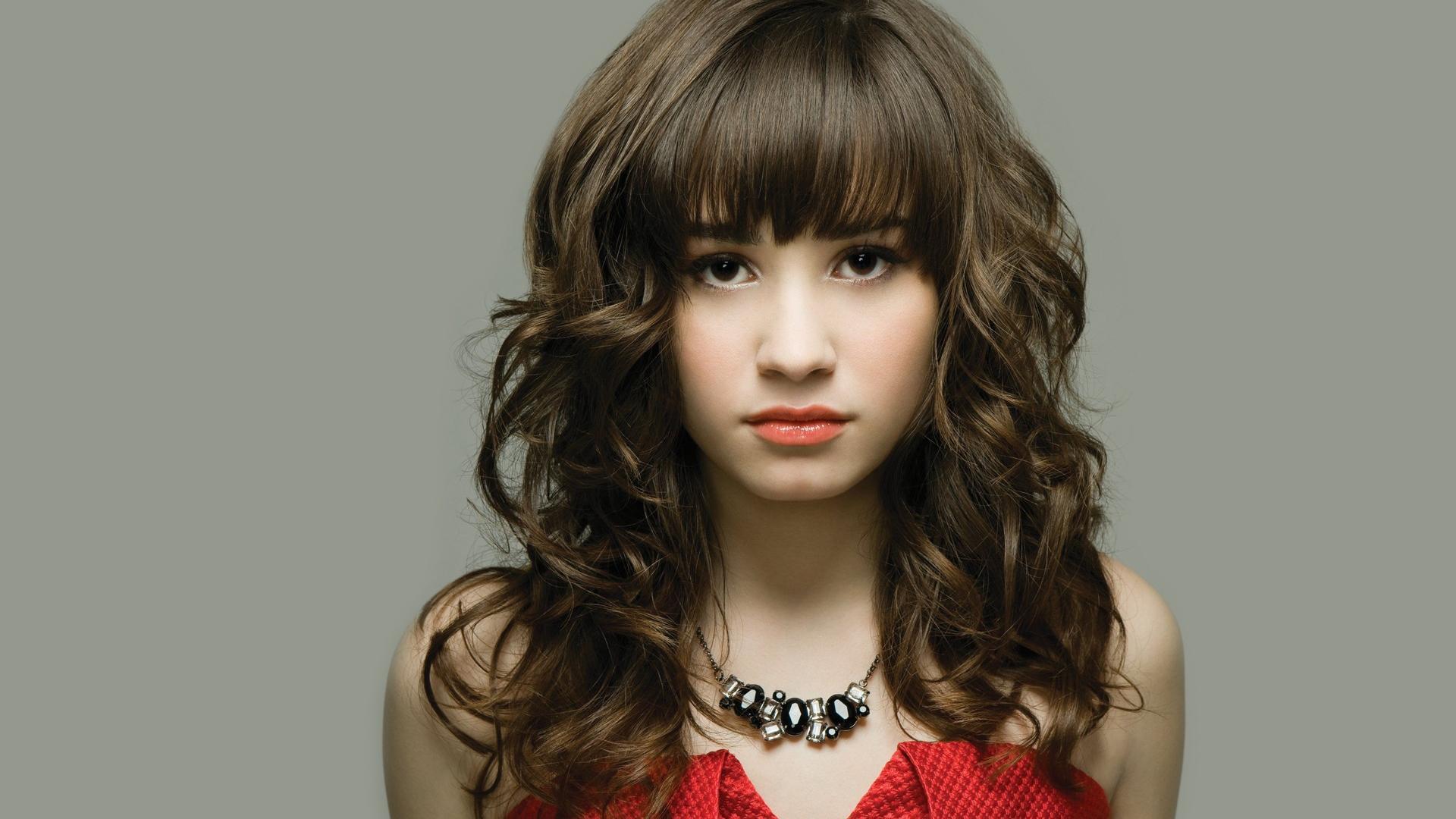 Cute Demi Lovato 2014 Hair HD Wallpaper. HD Wallpaper Store
