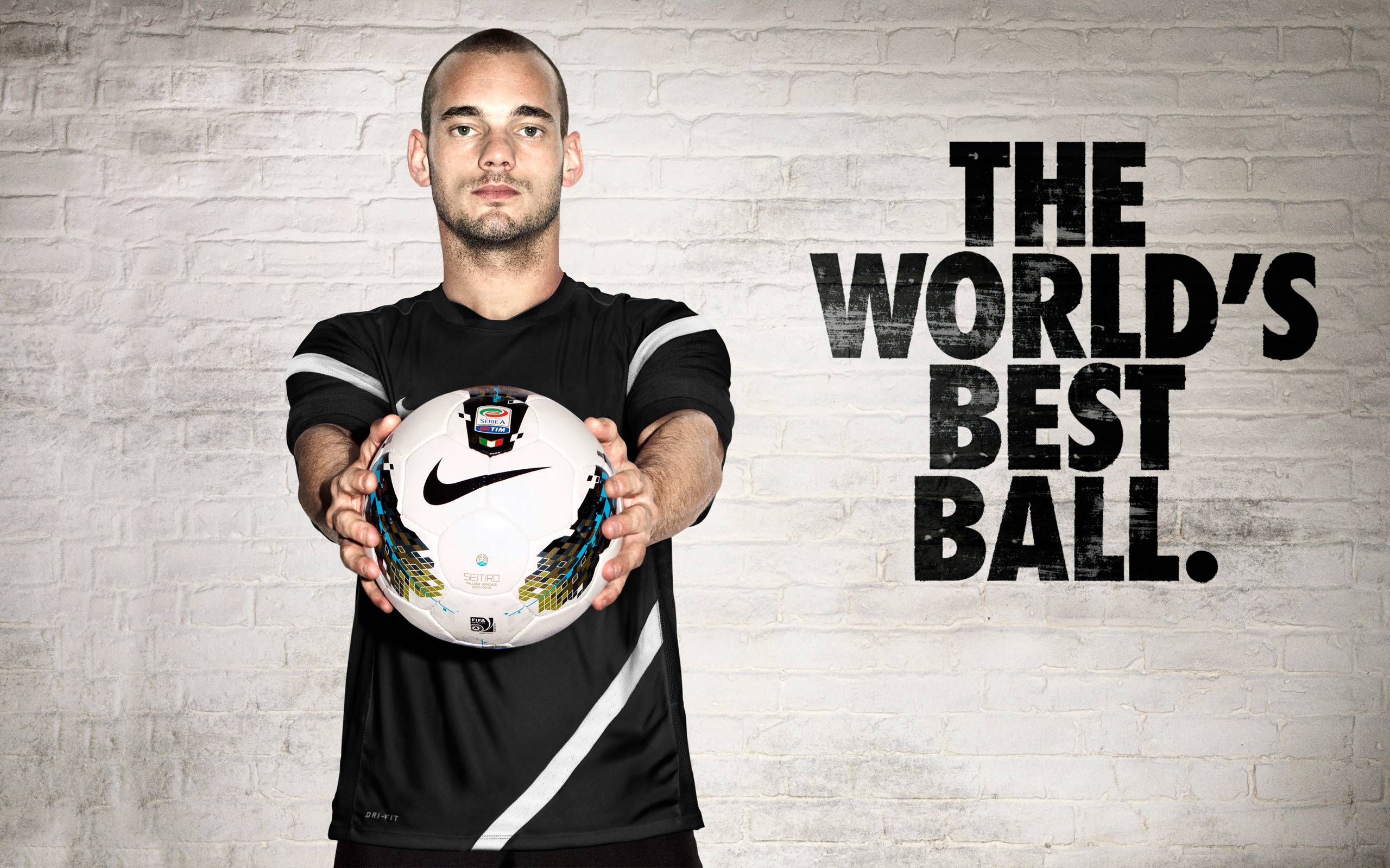 Wesley Sneijder Sport Wallpaper 2560x1600 1615
