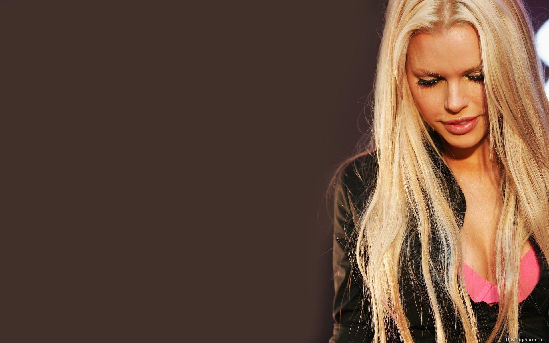 Sophie Monk Wallpaper Download