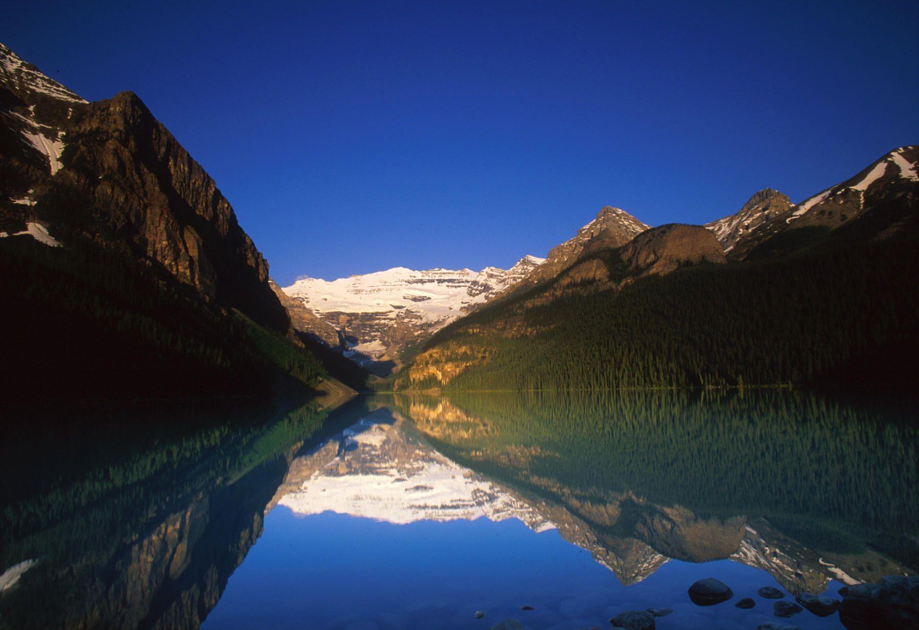 Lake Louise Wallpapers - Wallpaper Cave