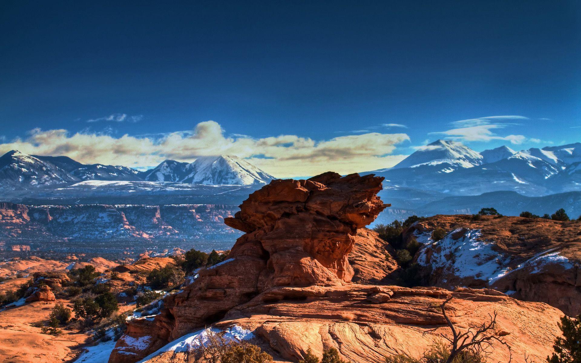 Download Moab Utah mountains Wallpaper