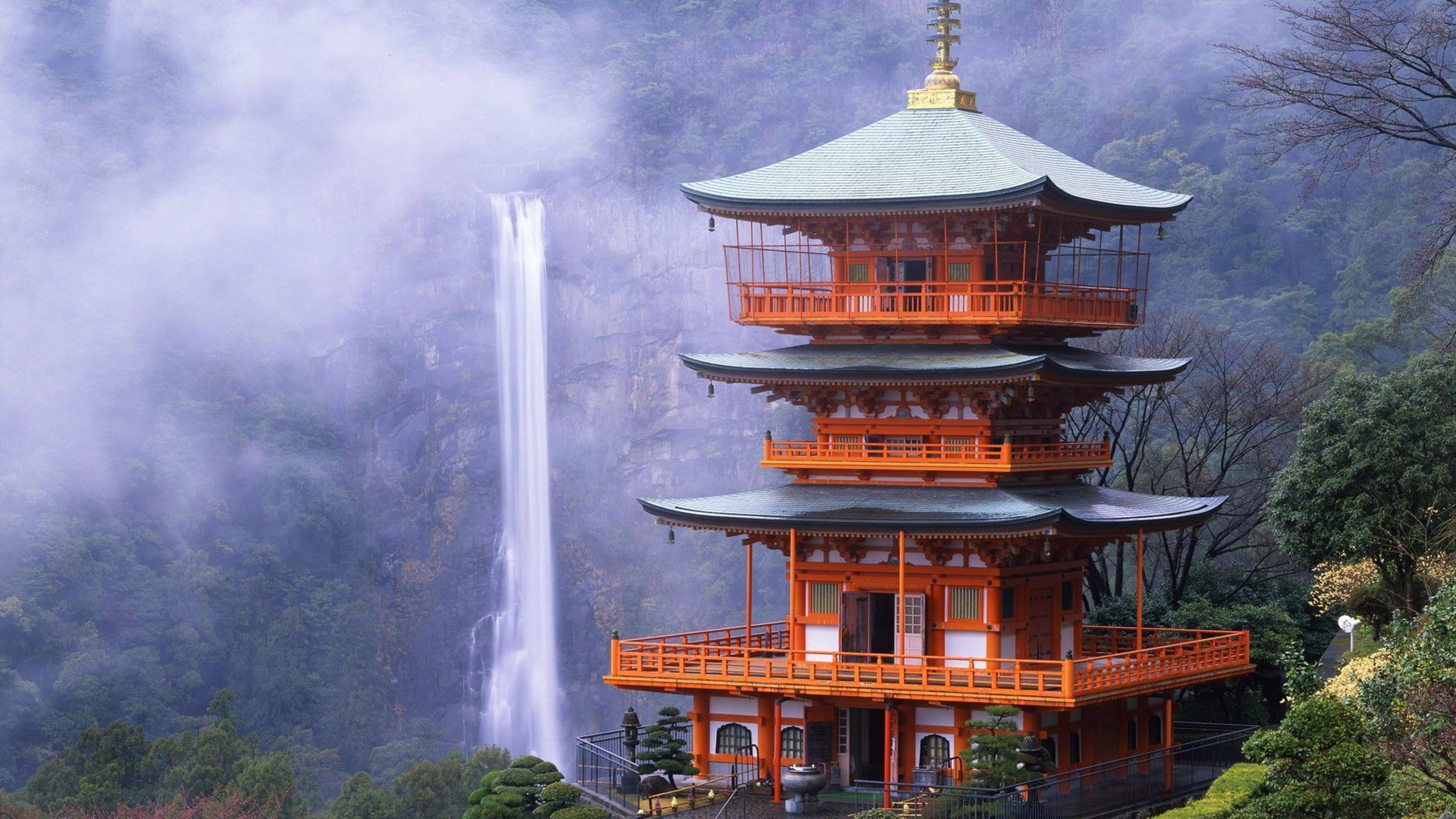 Японская пагода фото