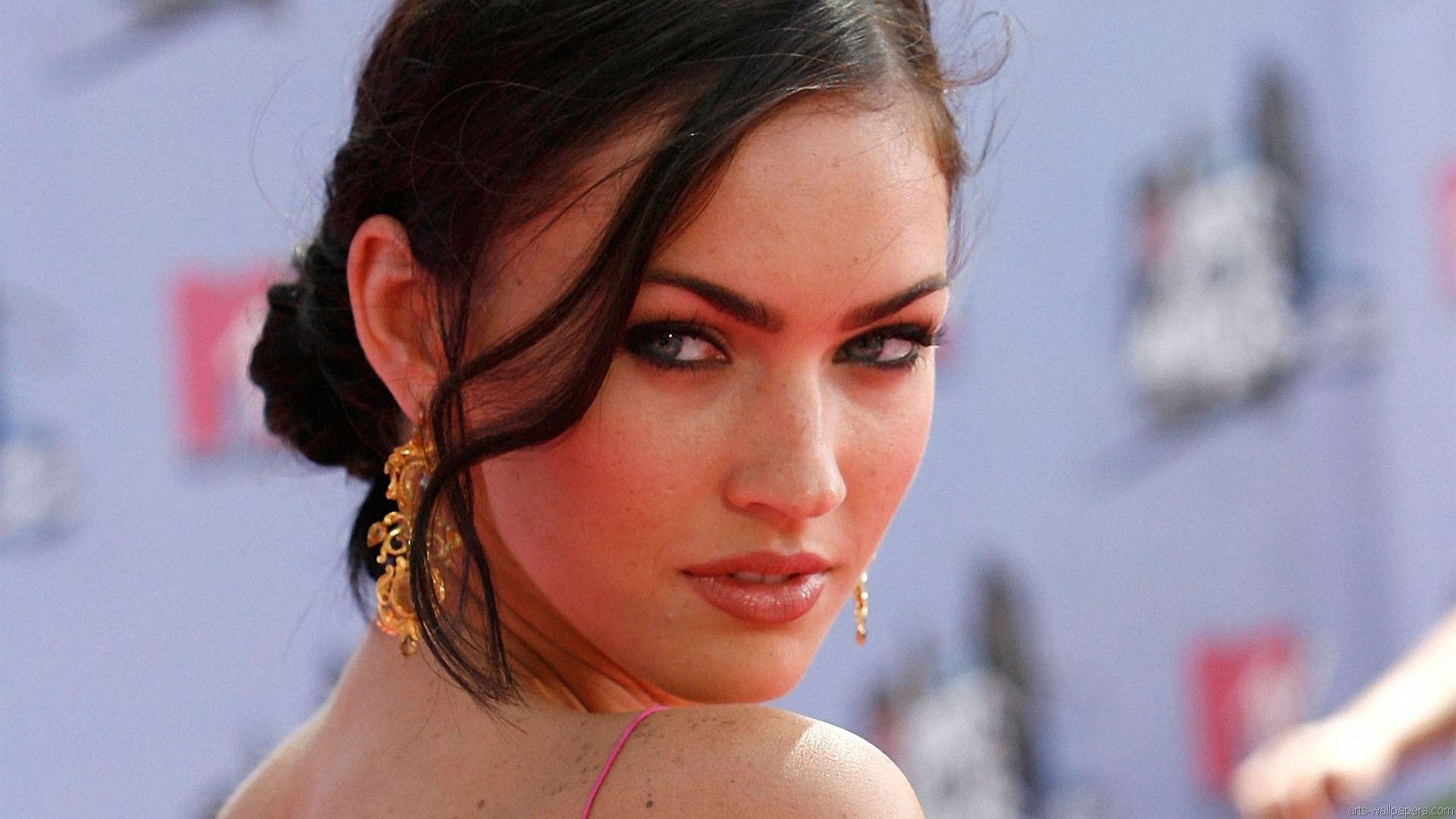 Megan Fox Desktop Wallpaper HD