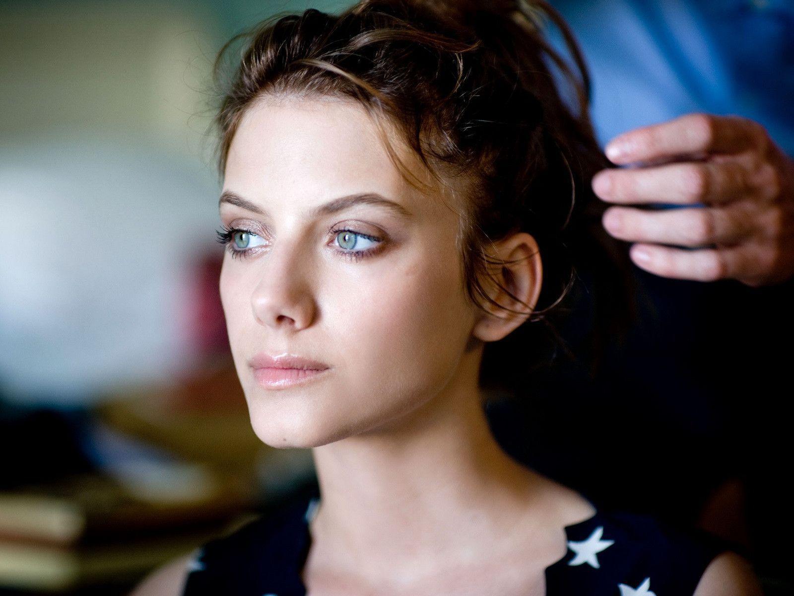 Melanie Laurent Wallpaper 16. HD Wallpaper Zon