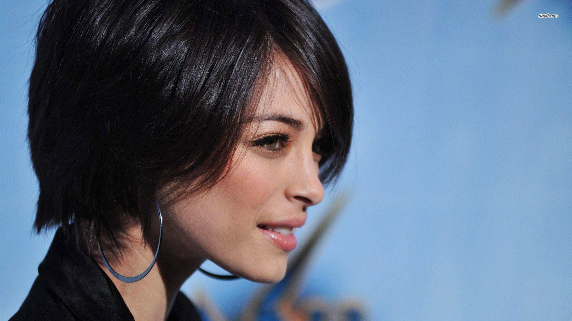 Kristin Kreuk Wallpaper Wallpaper Inn