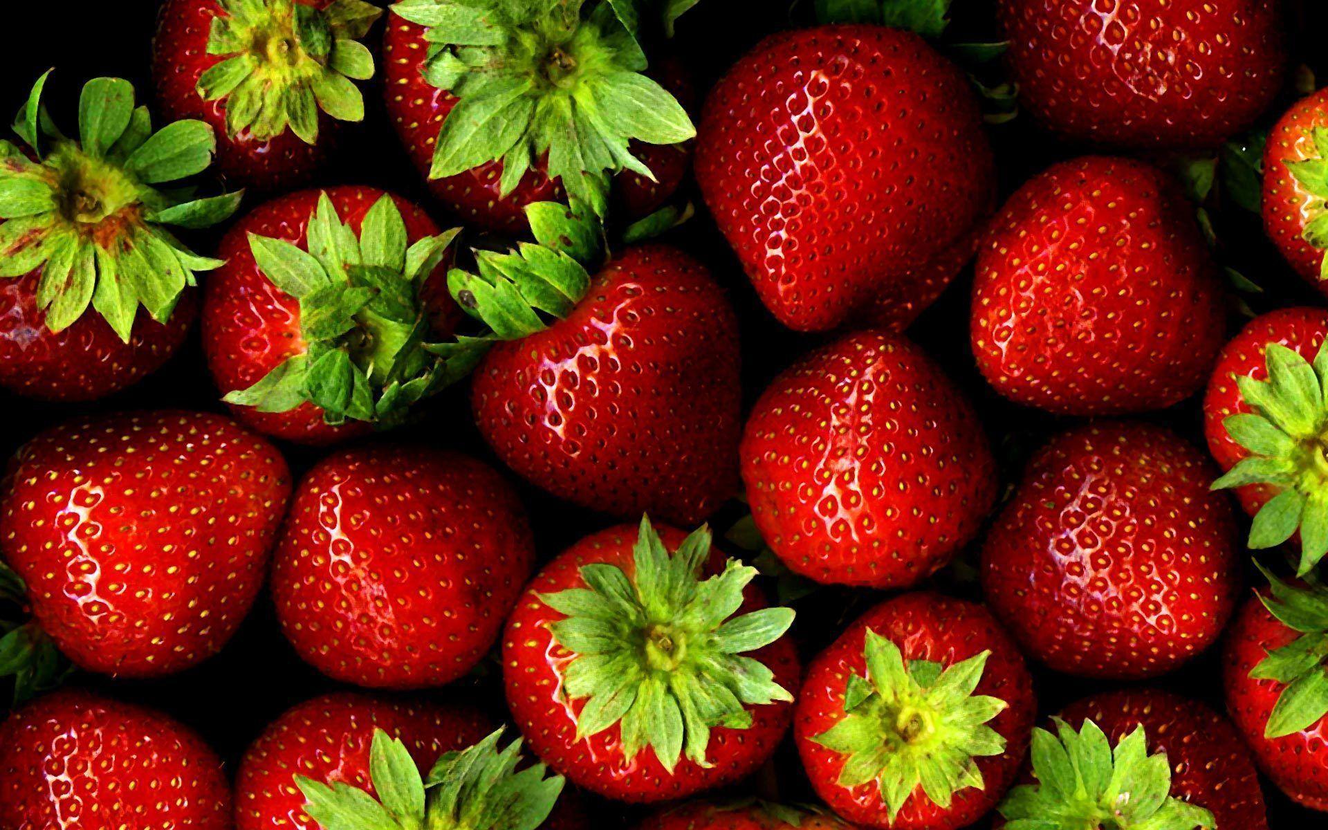 Wallpaper For > Chocolate Strawberry Background