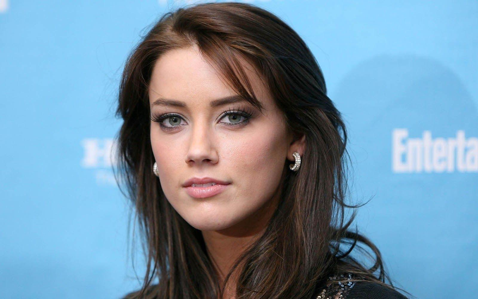 Amber Heard wallpapers hd.